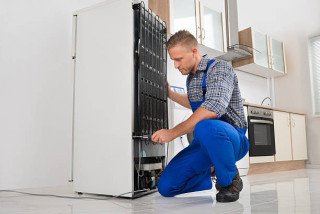 صيانة ثلاجات في العين السخنة 01128412648 خدمة منزلية سريعة وضمان معتمد