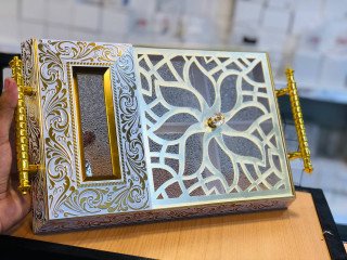 طقم تقديم ذهبي فاخر