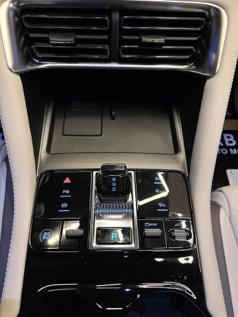 2025-byd-song-plus-flagship-smart-drive-big-4