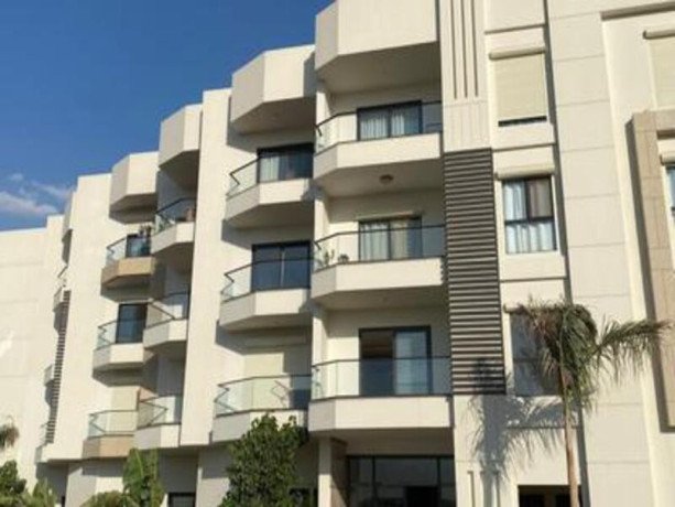 shkh-mtshtbh-baltkyyfat-oalmtbkh-llbyaa-astlam-for-big-4